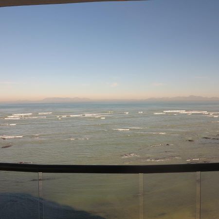 Beautiful Ocean Views Apartment Strand Exterior photo