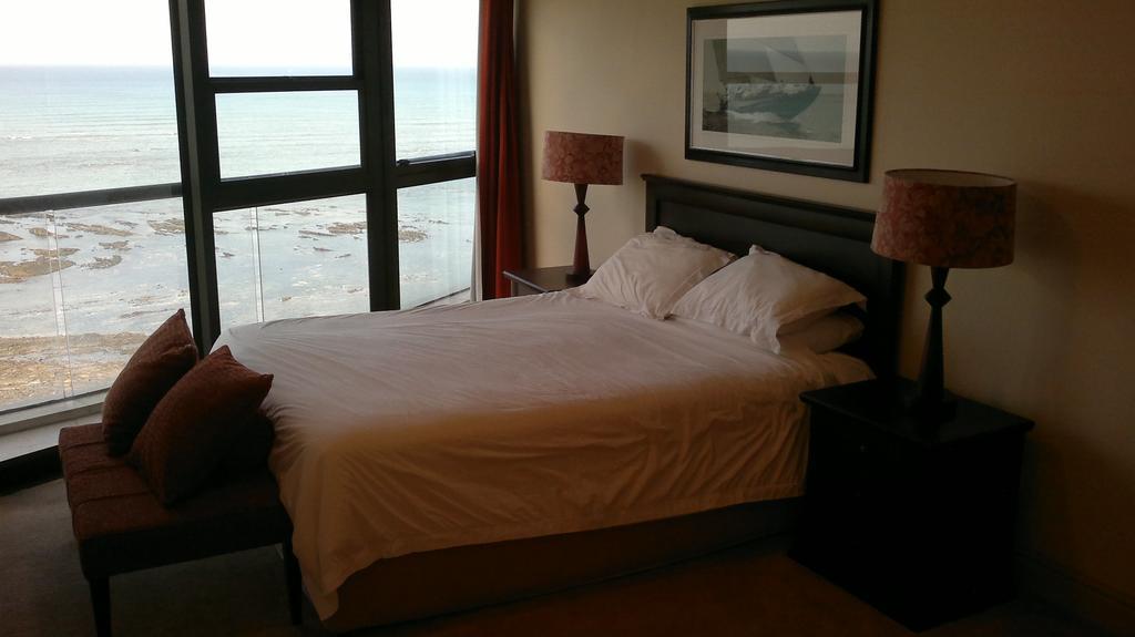 Beautiful Ocean Views Apartment Strand Room photo